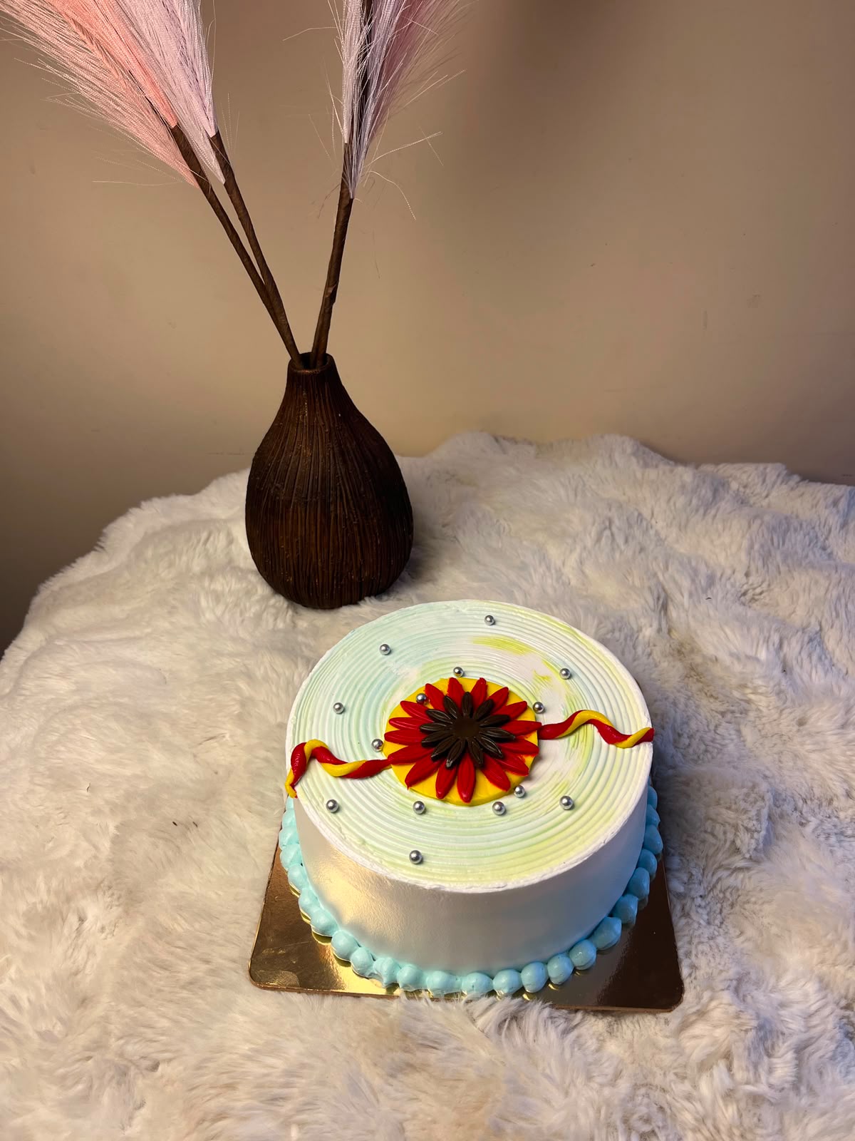 Product images are for representation purposes only. Actual cake design, colours, decorations, and presentation may vary slightly depending on availability and preparation. 