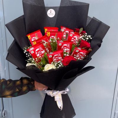 Love & KitKat Bouquet
