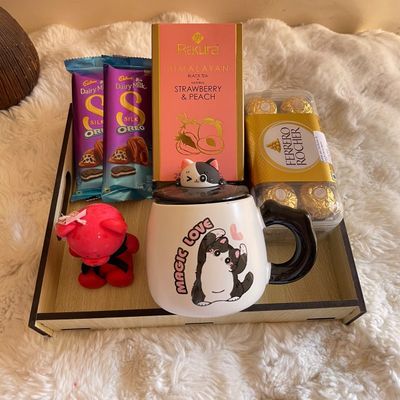 Sweet Treats & Cozy Moments Gift Hamper